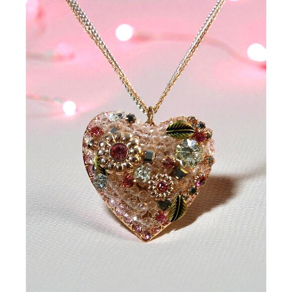 Betsy Johnson Vintage Floral Heart Pendant Necklace-Sparkling Crystal & Enamel - Picture 3 of 7